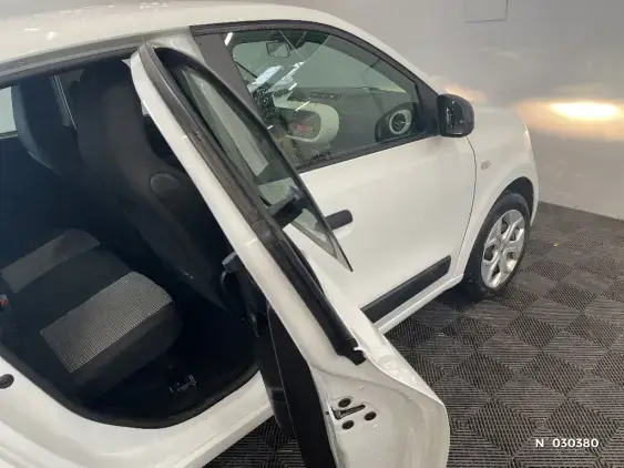 RENAULT TWINGO ELECTRIQUE III - voiture d'occasion - Photo 38