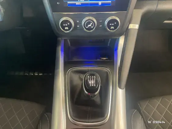 RENAULT KADJAR - voiture d'occasion - Photo 30
