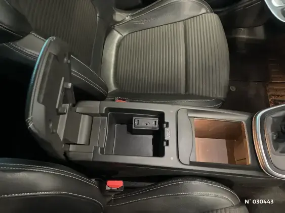 RENAULT SCENIC IV - voiture d'occasion - Photo 34