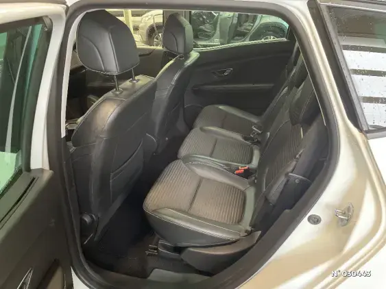 RENAULT SCENIC IV - voiture d'occasion - Photo 45