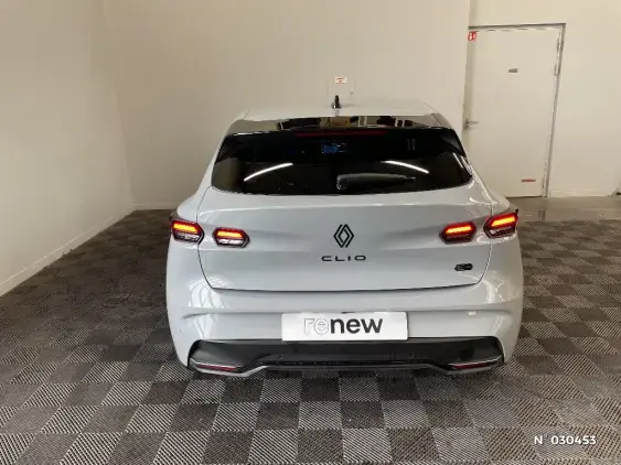 RENAULT CLIO VI - voiture d'occasion - Photo 6