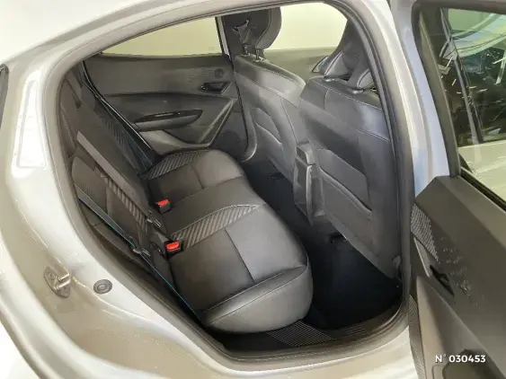 RENAULT CLIO VI - voiture d'occasion - Photo 11
