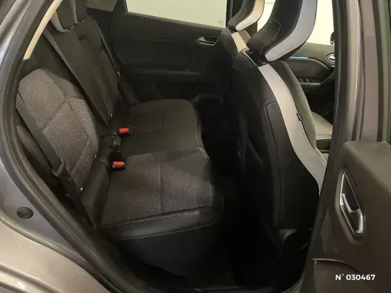 RENAULT CAPTUR II - voiture d'occasion - Photo 11