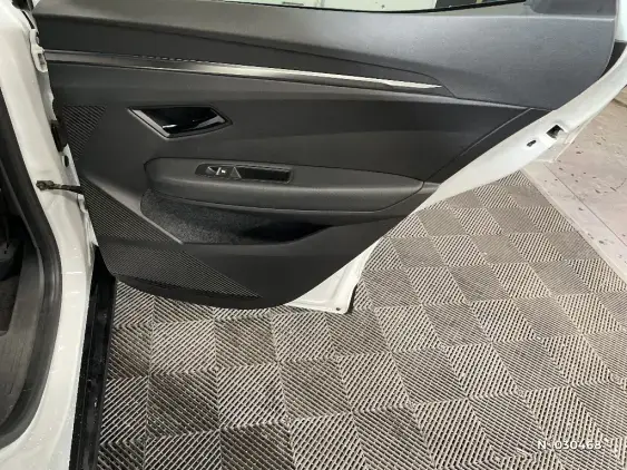 RENAULT MEGANE V - voiture d'occasion - Photo 36