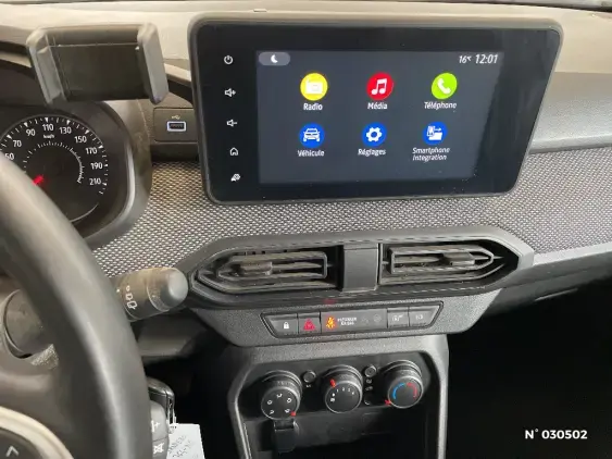 DACIA SANDERO III - voiture d'occasion - Photo 13