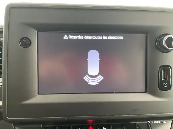 RENAULT MASTER FG III - voiture d'occasion - Photo 14