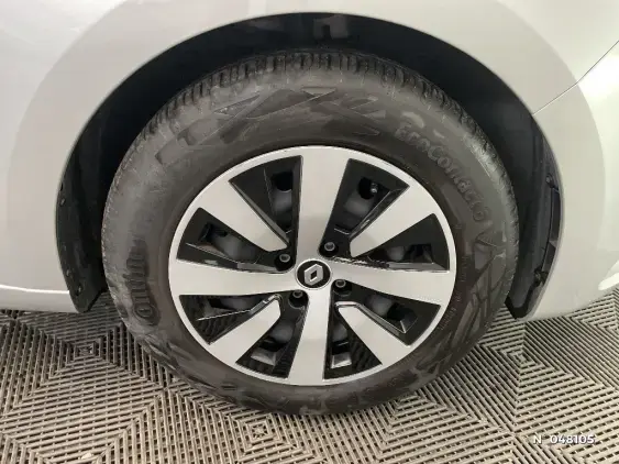 RENAULT CLIO V - voiture d'occasion - Photo 8