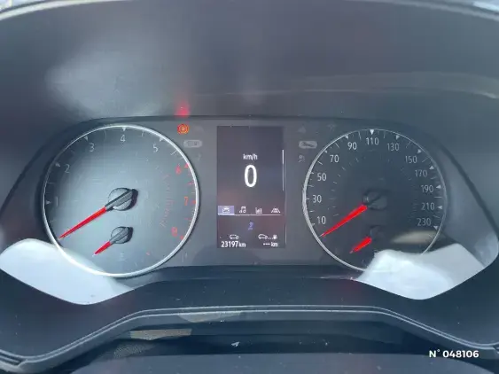 RENAULT CLIO V - voiture d'occasion - Photo 12