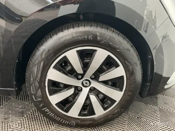 RENAULT CLIO V - voiture d'occasion - Photo 8