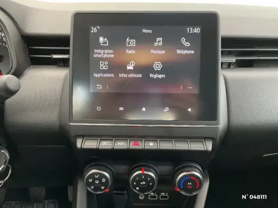 RENAULT CLIO V - voiture d'occasion - Photo 12