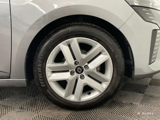 RENAULT CLIO V - voiture d'occasion - Photo 8