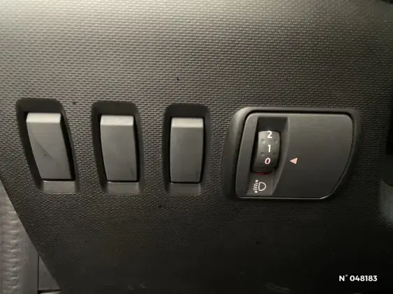 RENAULT TWINGO III - voiture d'occasion - Photo 15