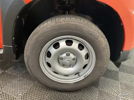 DACIA DUSTER II - voiture d'occasion - Photo 8