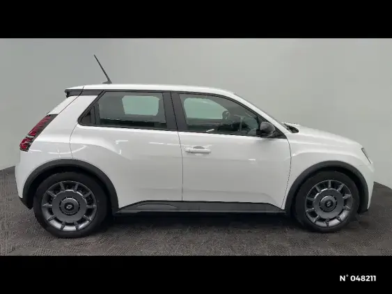 RENAULT 5 III - voiture d'occasion - Photo 5