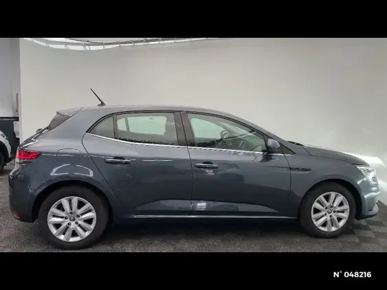 RENAULT MEGANE IV - voiture d'occasion - Photo 5