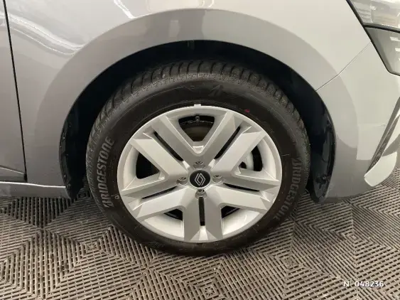 RENAULT CLIO V - voiture d'occasion - Photo 8