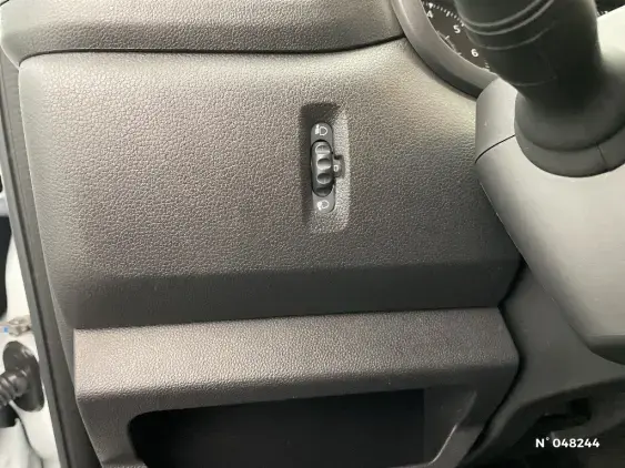 RENAULT MASTER FG III - voiture d'occasion - Photo 15