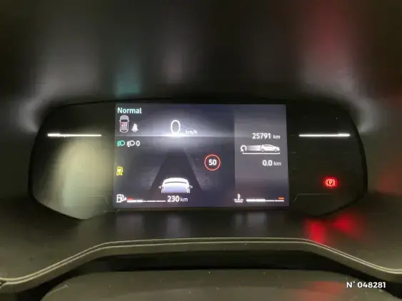 RENAULT CLIO V - voiture d'occasion - Photo 12