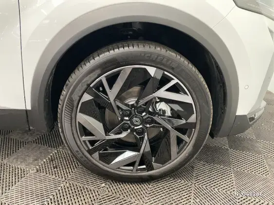 RENAULT CAPTUR II - voiture d'occasion - Photo 8