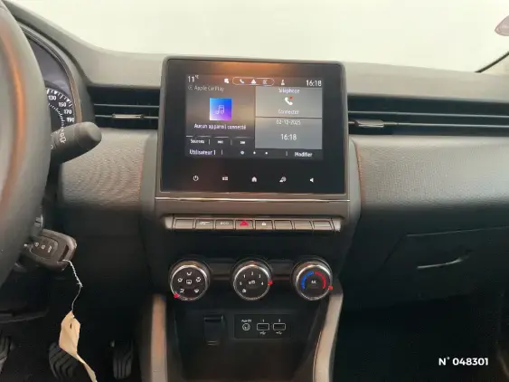 RENAULT CLIO V - voiture d'occasion - Photo 13