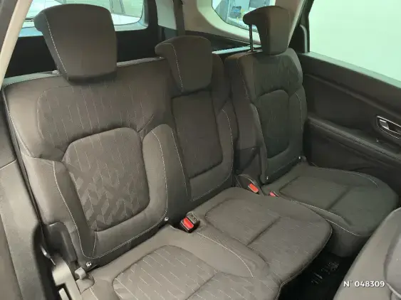 RENAULT GRAND SCENIC IV - voiture d'occasion - Photo 11