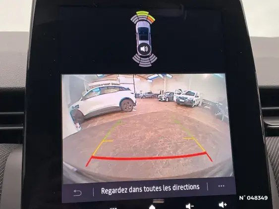 RENAULT CLIO V - voiture d'occasion - Photo 14