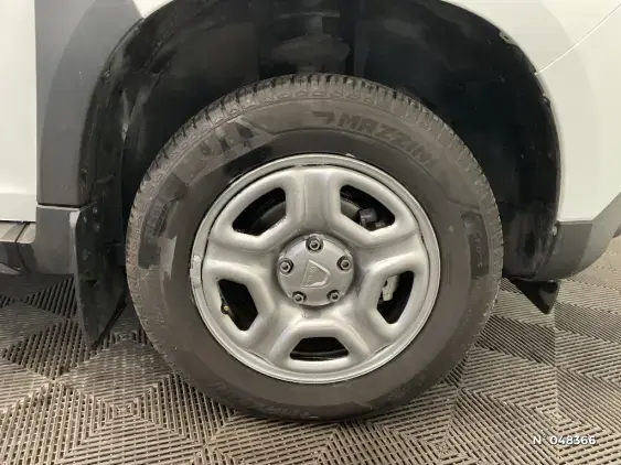 DACIA DUSTER II - voiture d'occasion - Photo 8