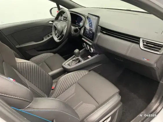 RENAULT CLIO V - voiture d'occasion - Photo 10