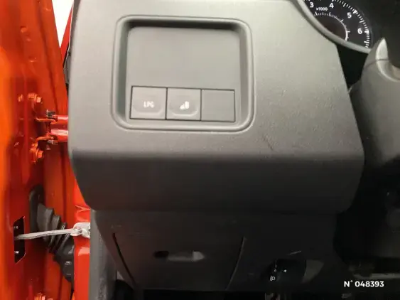 DACIA DUSTER II - voiture d'occasion - Photo 15