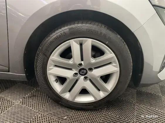 RENAULT CLIO V - voiture d'occasion - Photo 8