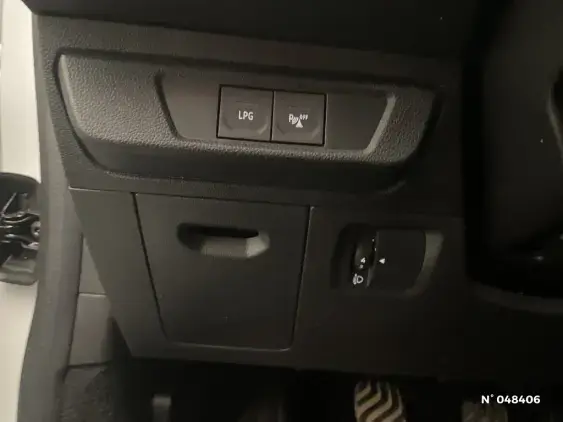 DACIA SANDERO III - voiture d'occasion - Photo 15