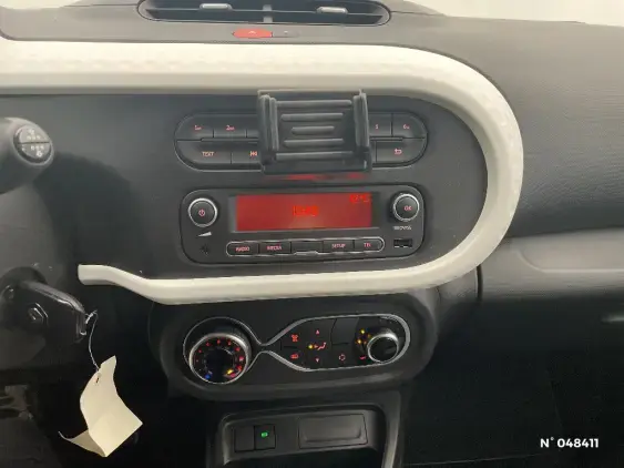 RENAULT TWINGO ELECTRIQUE III - voiture d'occasion - Photo 13