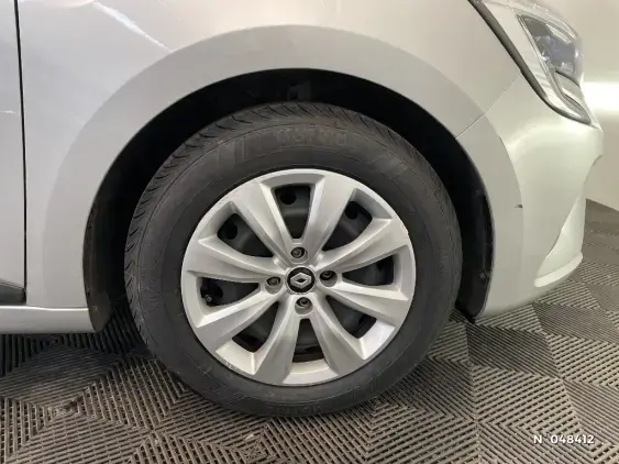 RENAULT CLIO V - voiture d'occasion - Photo 8