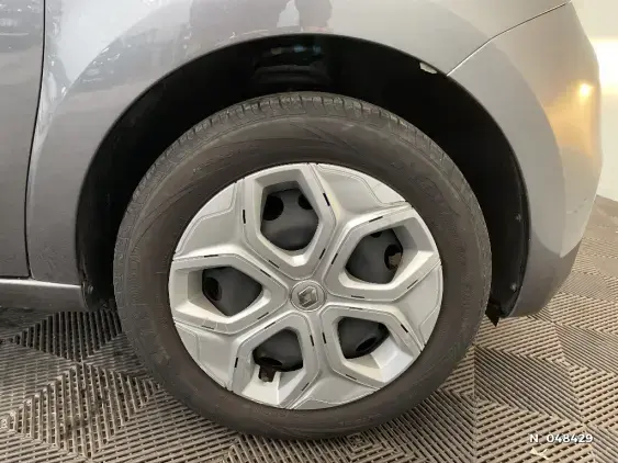 RENAULT TWINGO III - voiture d'occasion - Photo 8