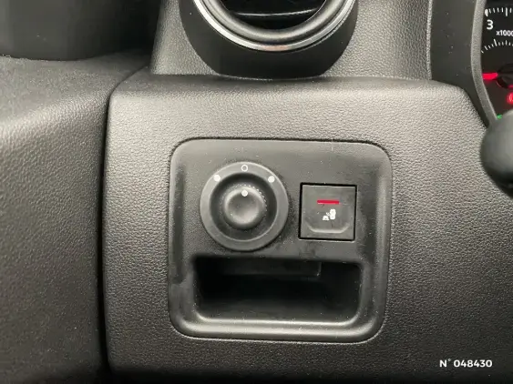 DACIA DUSTER II - voiture d'occasion - Photo 15