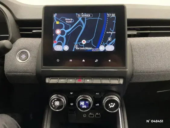 RENAULT CLIO V - voiture d'occasion - Photo 13