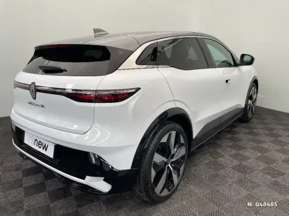 RENAULT MEGANE V - voiture d'occasion - Photo 4