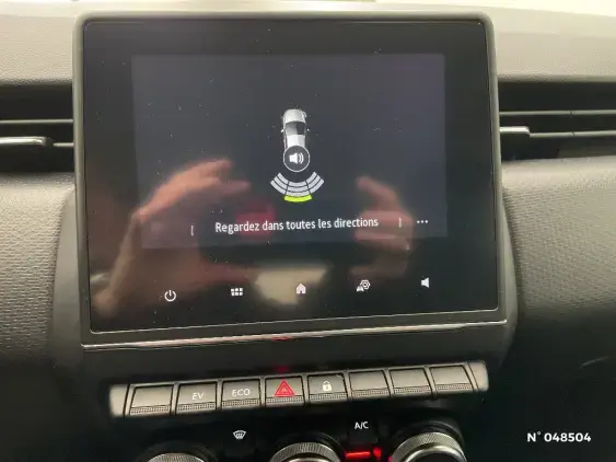 RENAULT CLIO V - voiture d'occasion - Photo 14