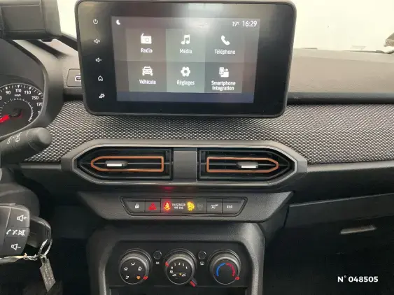 DACIA SANDERO III - voiture d'occasion - Photo 13