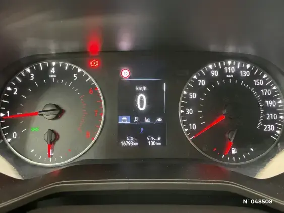 RENAULT CLIO V - voiture d'occasion - Photo 11