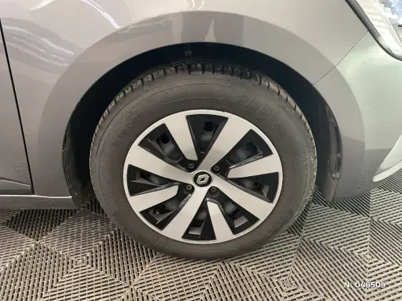 RENAULT CLIO V - voiture d'occasion - Photo 8