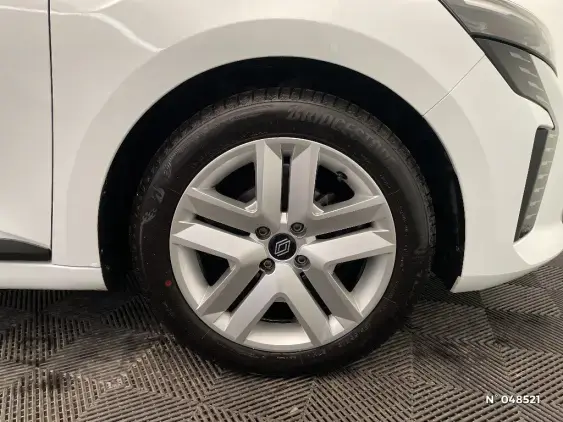 RENAULT CLIO V - voiture d'occasion - Photo 8