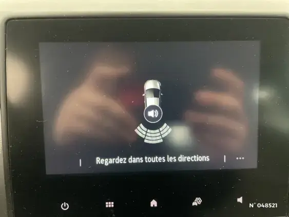 RENAULT CLIO V - voiture d'occasion - Photo 14