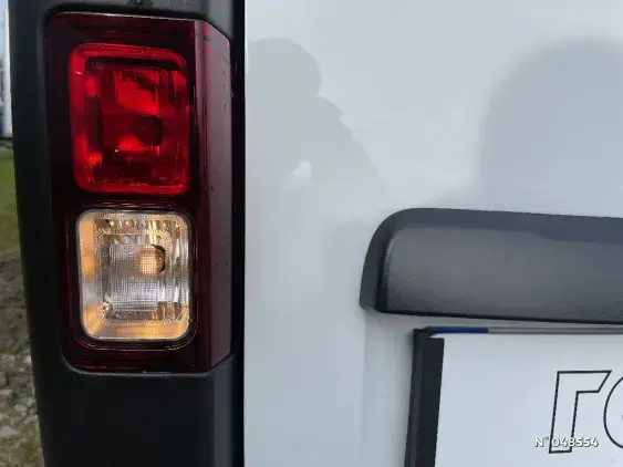 RENAULT TRAFIC FG III - voiture d'occasion - Photo 14