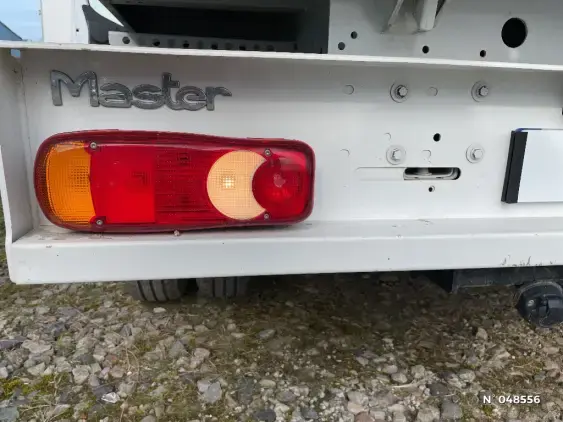 RENAULT MASTER III - voiture d'occasion - Photo 14