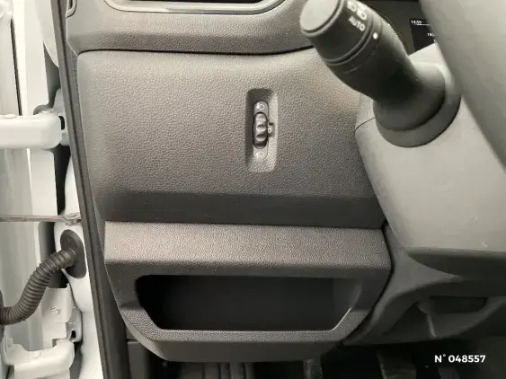 RENAULT MASTER FG III - voiture d'occasion - Photo 15