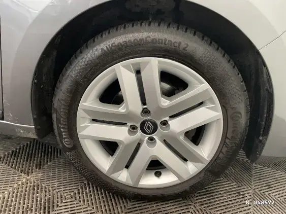 RENAULT CLIO V - voiture d'occasion - Photo 8