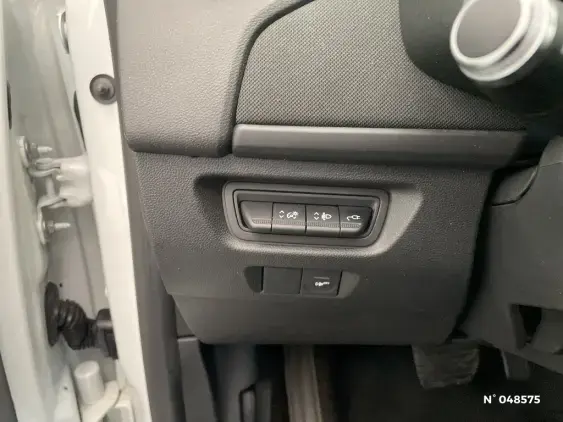 RENAULT ZOE - voiture d'occasion - Photo 15