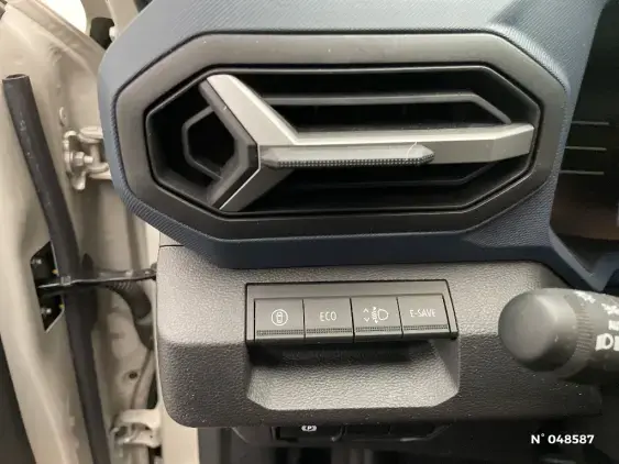 DACIA DUSTER III - voiture d'occasion - Photo 15