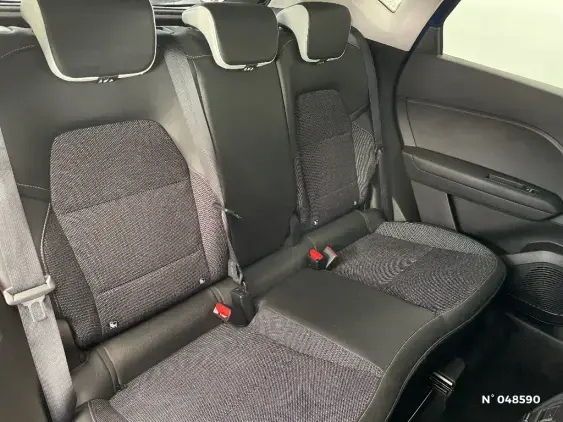 RENAULT CAPTUR II - voiture d'occasion - Photo 11